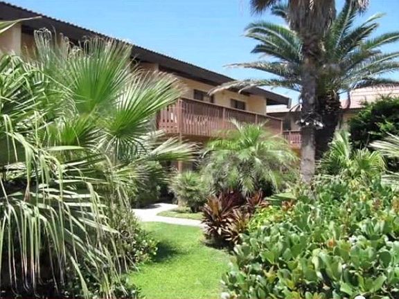 2nd image of 6608 Padre Blvd