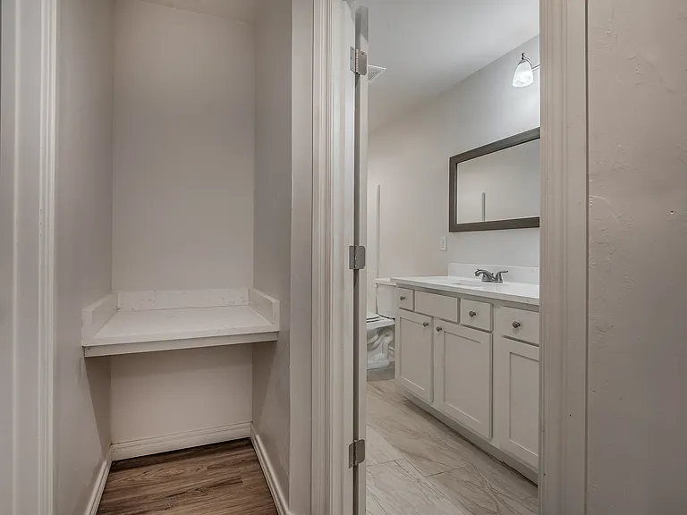 818 W Nevada Ave — Photo 28