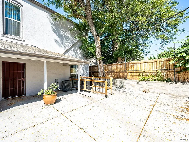 2324 Federal Blvd #A — Photo 24