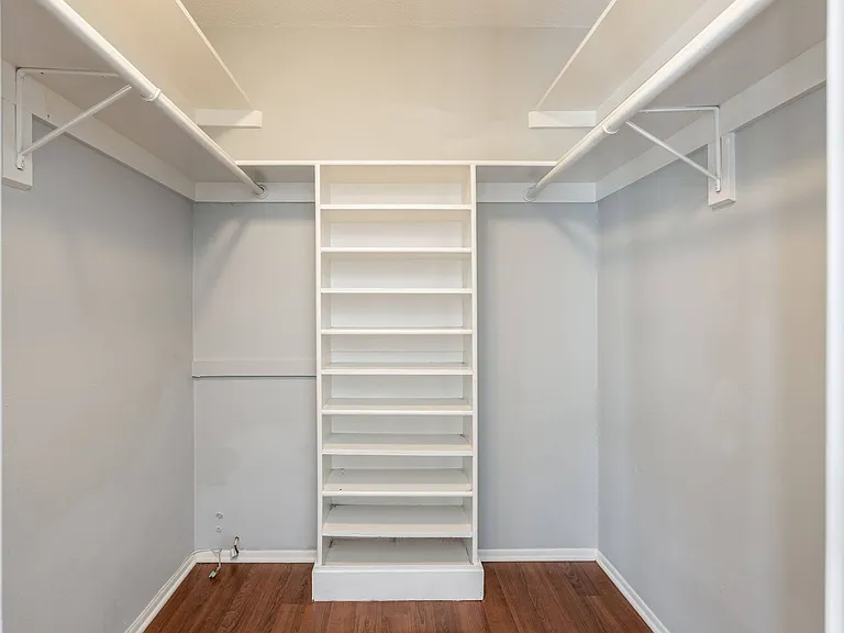5808 Briarwood Ave — Photo 12