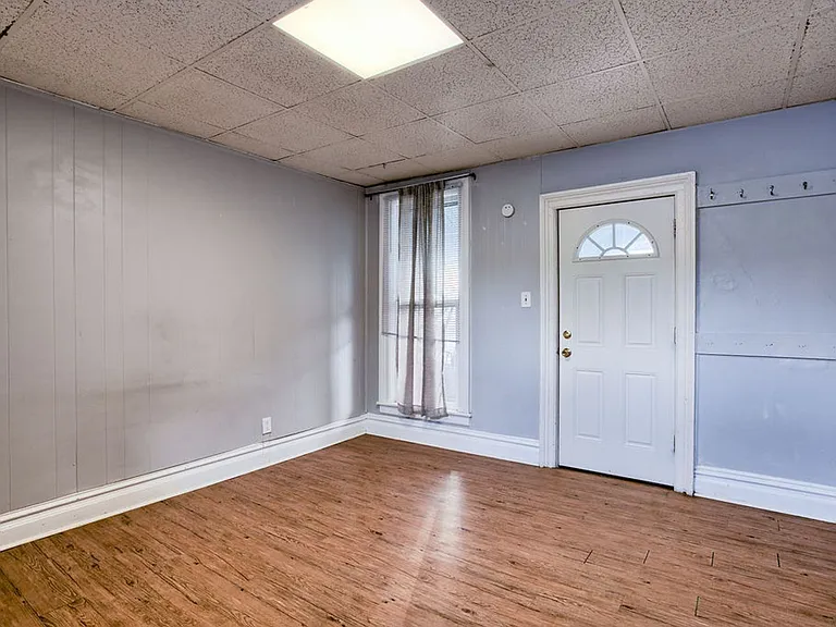 205 N Sherwood St #2 — Photo 26