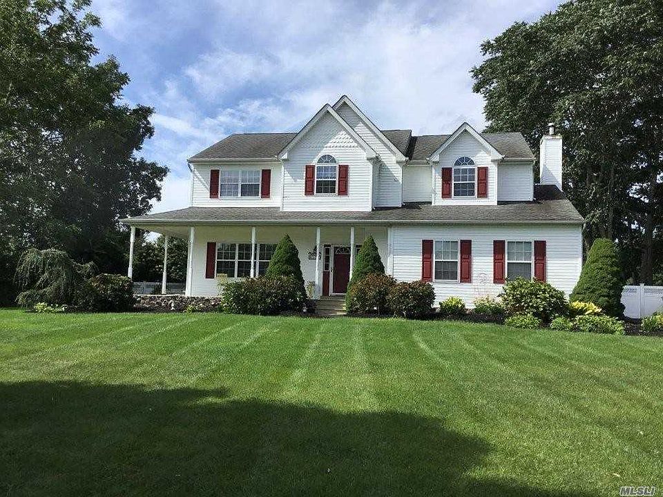 1st image of 152 Grant Dr