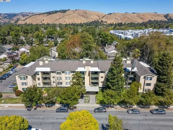 38780 Tyson Ln APT 305C, Fremont, CA 94536