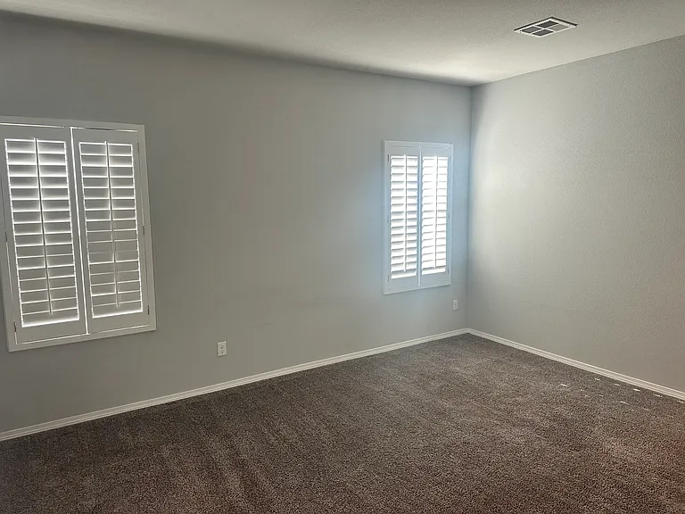 3949 Desert Dunes Dr — Photo 7