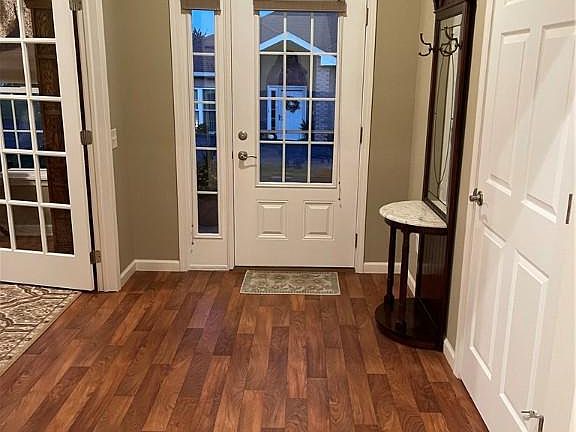 4th image of 1305 Seminole Cir #1302