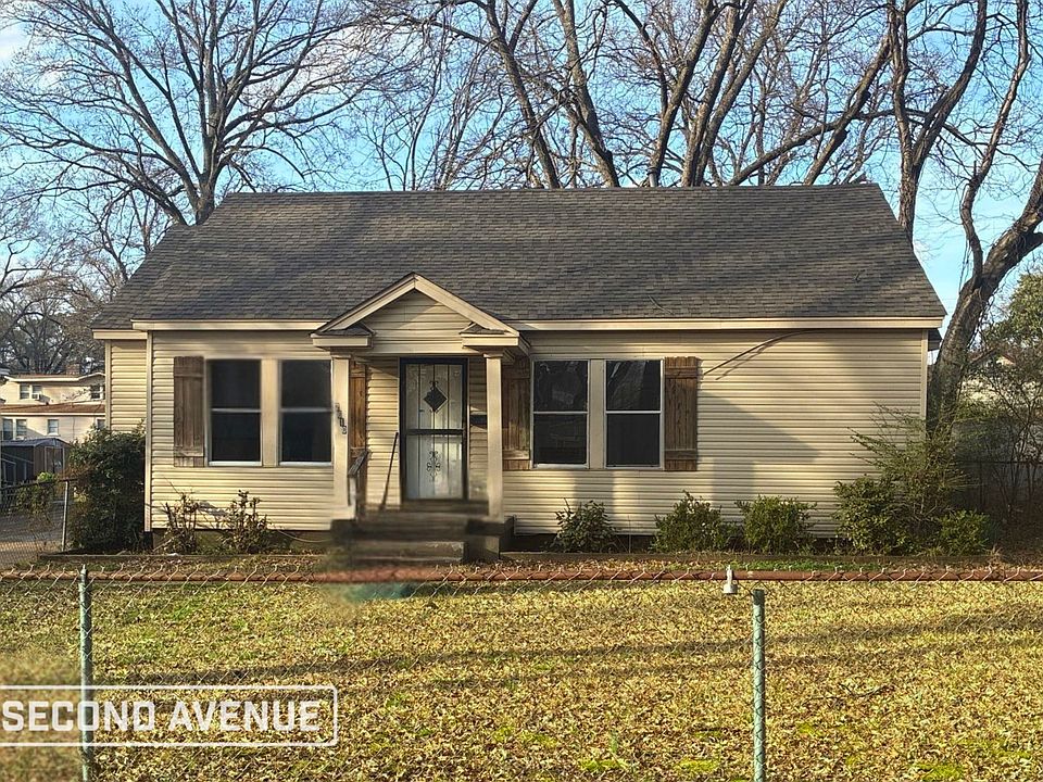 1st image of 2610 Lowell Ave