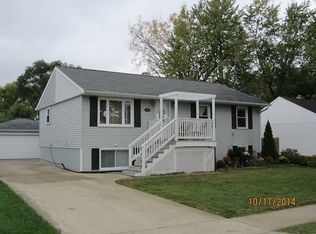 458 E Altgeld Ave, Glendale Heights, IL 60139