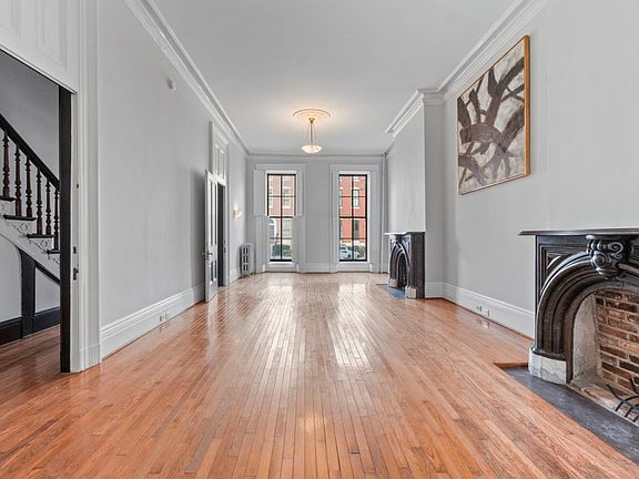 5th image of 2522 Madison Ave