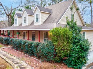 13 Cambridge Dr SE, Rome, GA 30161