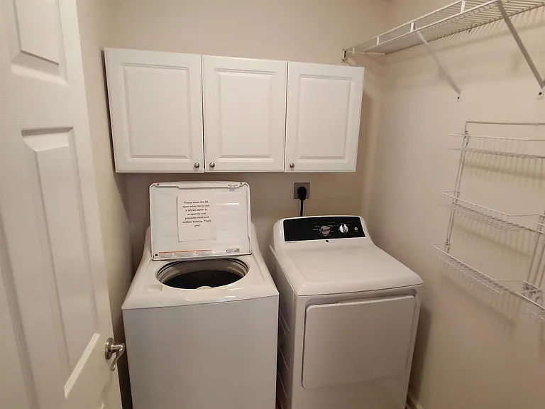 1308 Fern Hill Ct — Photo 9