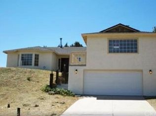 Datetree Dr Vic Alderwoo, Elizabeth lake, CA 93532