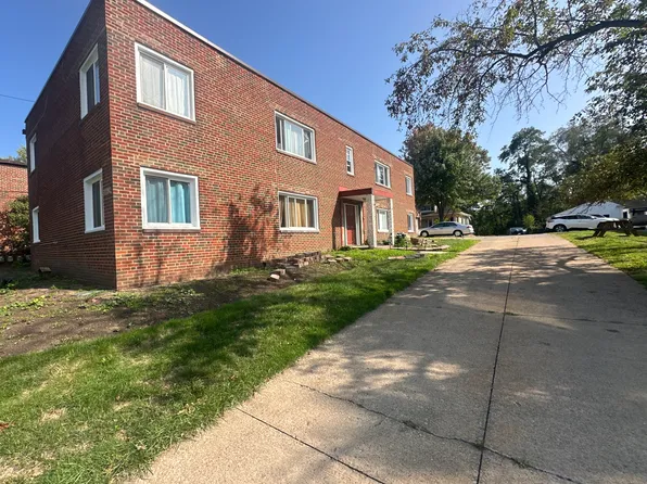 20041 Lorain, Fairview Park, OH 44126