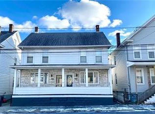 226 W Patterson St, Lansford, PA 18232