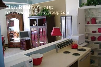1st image of 2150 N Lincoln Park W APT 1008
