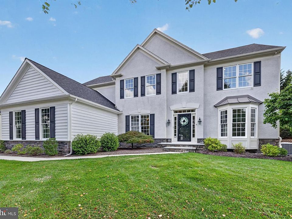 1st image of 4 Hansel Rd