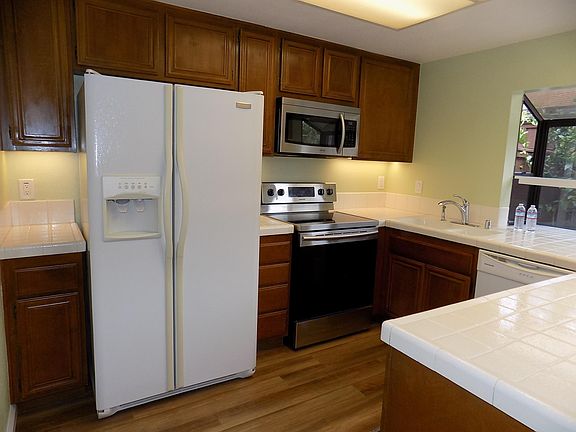 4th image of 1669 Dalmatia Dr