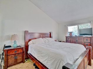 718 N Raymond Ave UNIT 1, Pasadena, CA 91103