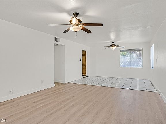 3rd image of 23 E Pacific Ave