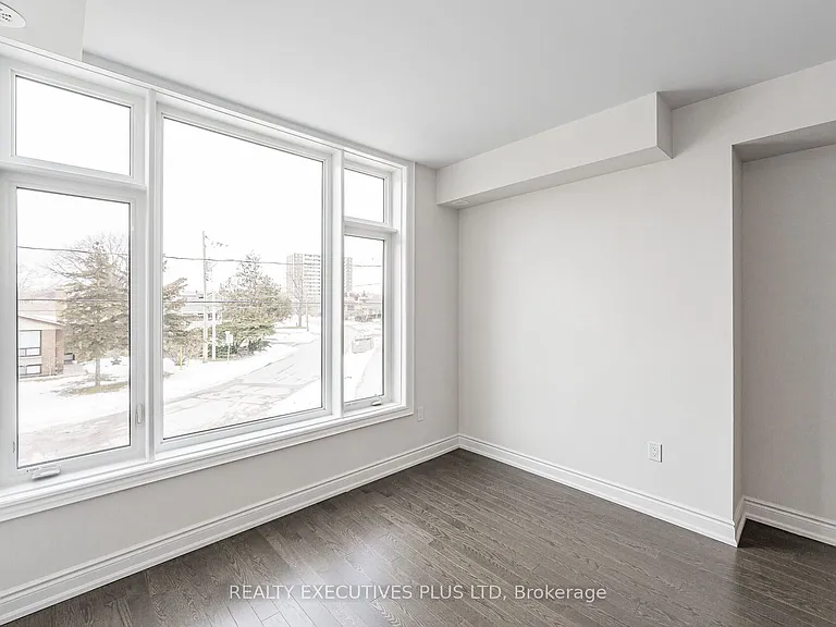 23 Blackstone St #MAIN — Photo 8