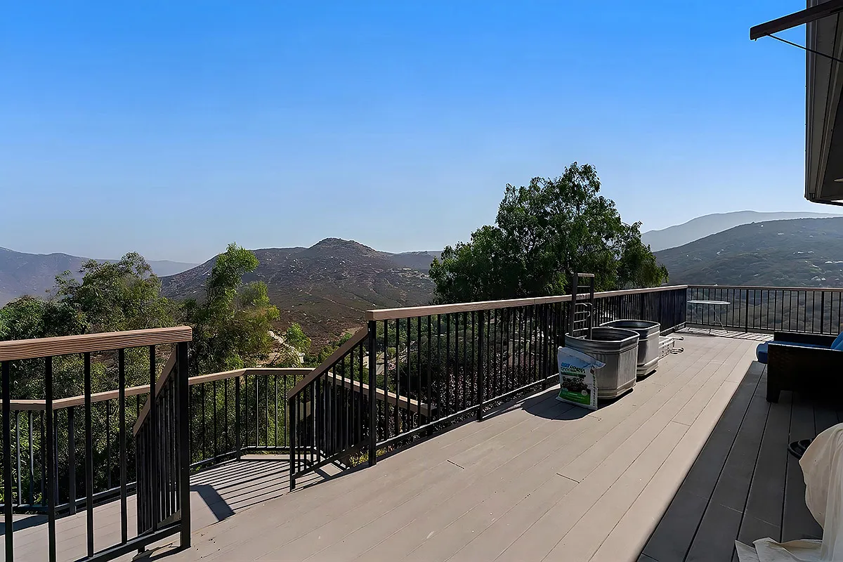 3 bed, 2000 sqft, $4,995 — Photo 2