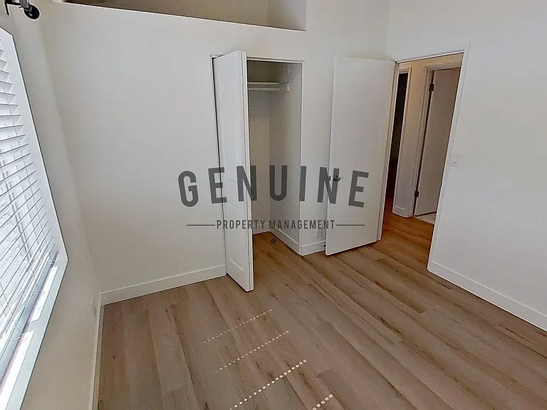 1008 England St — Photo 17