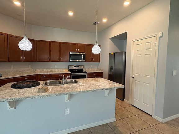 5th image of 4751 Maplewild Ln