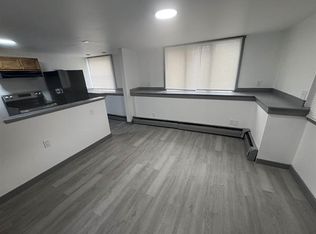 38 Cottage St #7, Rutland, VT 05701