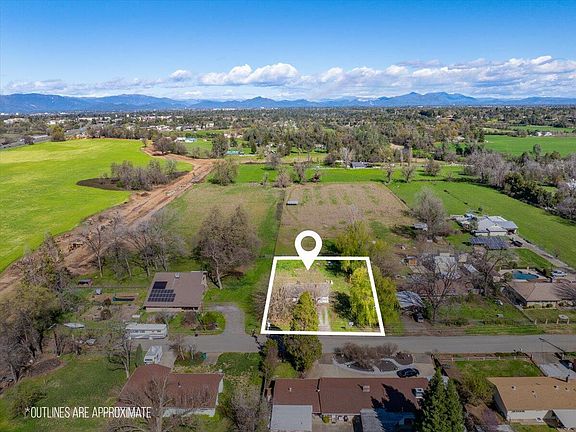 4th image of 19278 Green Acres Ln W