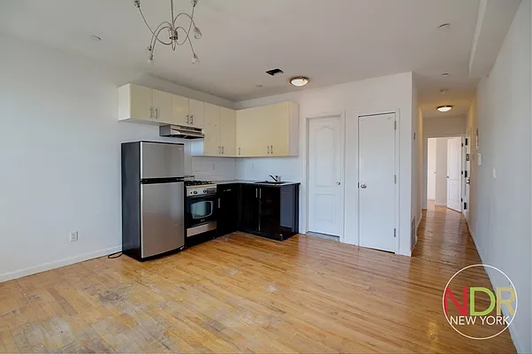 Rented by Next Door Realty NYC | media 26