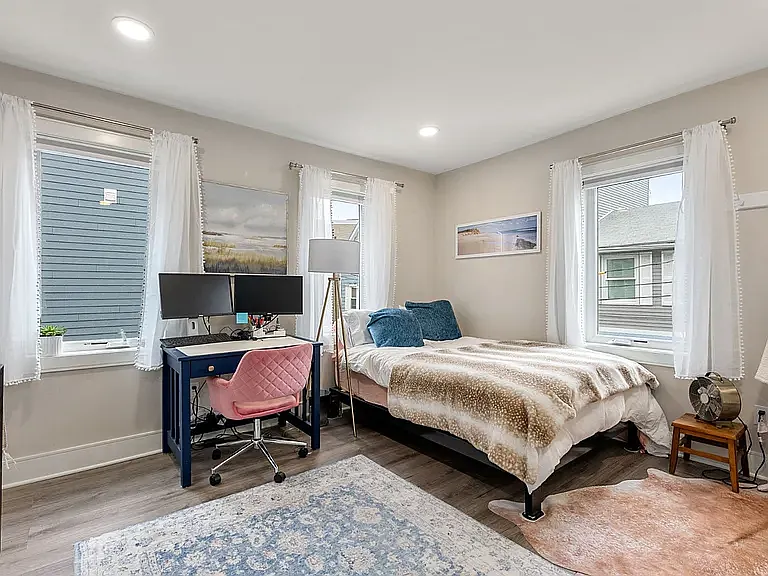 Bedroom 1 - 2nd Floor