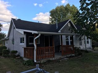 506 2nd Ave SE, Gravette, AR 72736