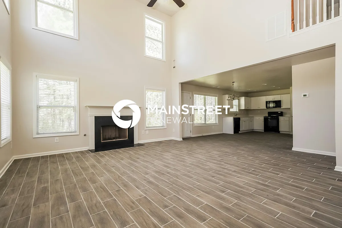Living Room - 304 Hawken Trl