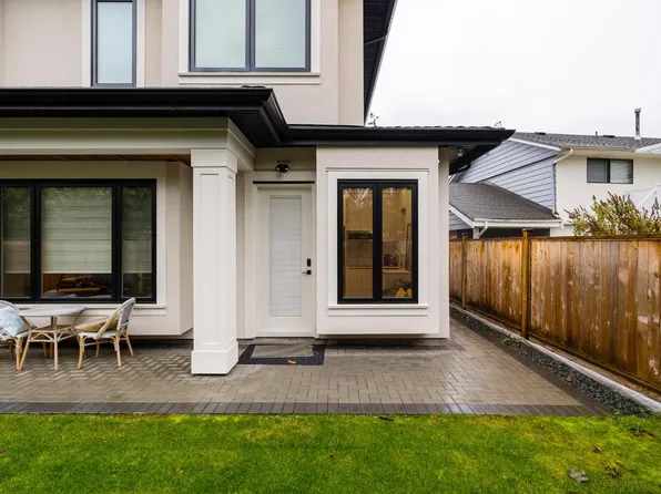 6431 Azure Rd, Richmond, BC V7C 2R8