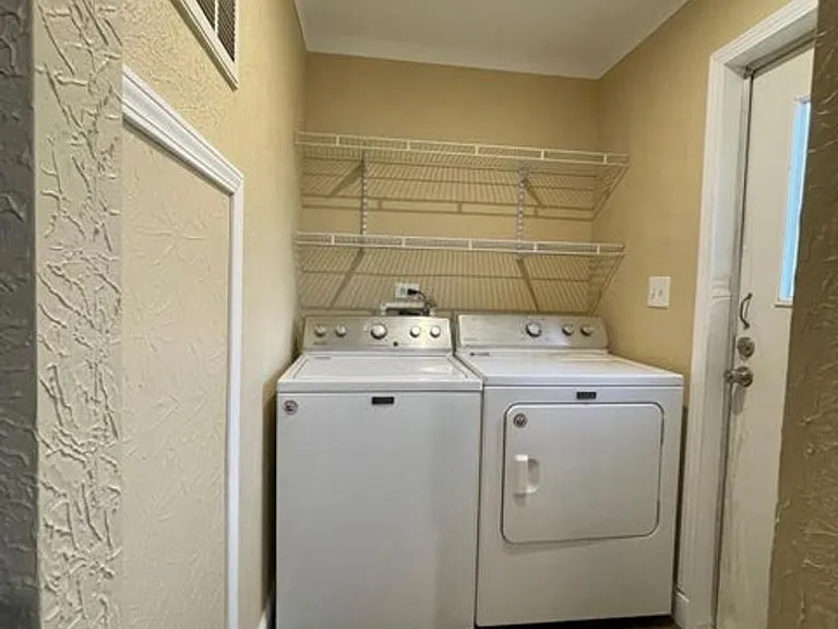 2306 Rachesky Ave — Photo 14