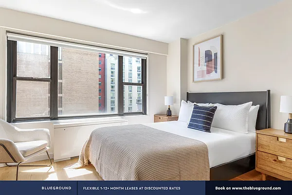 Rented by The Blueground | media 7