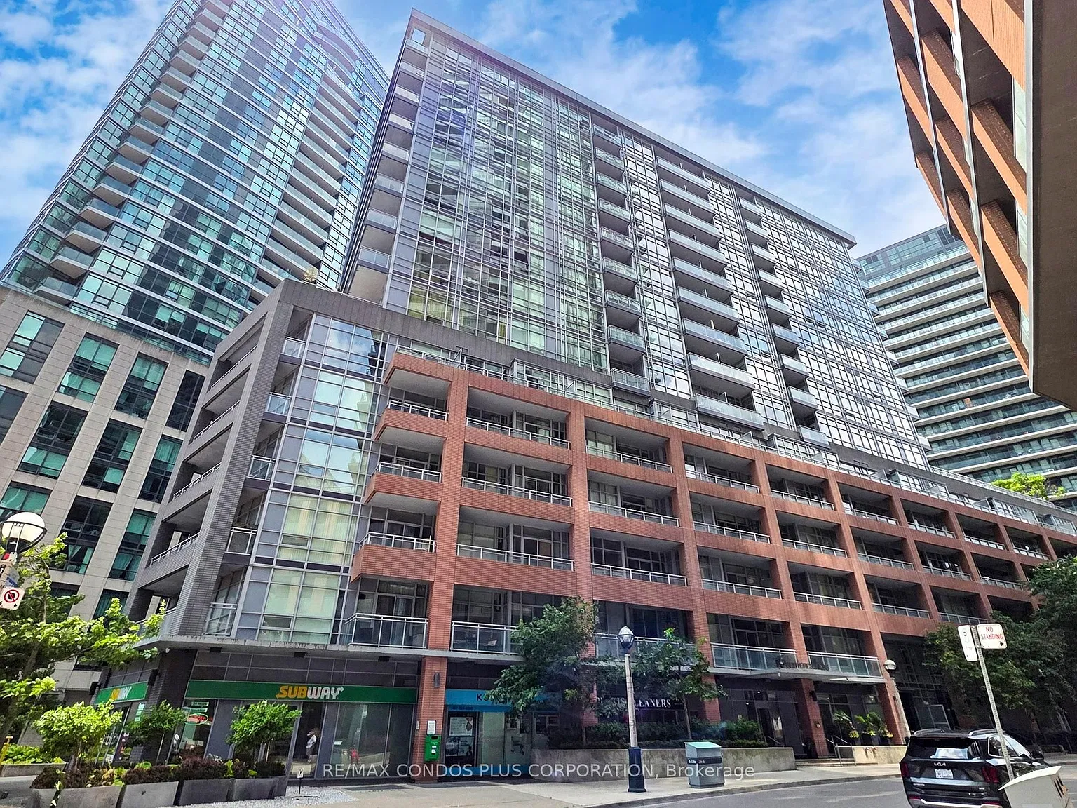 LTD Condos — Photo 2