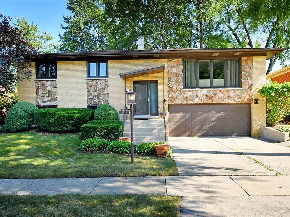 1st image of 6616 Forestview Dr