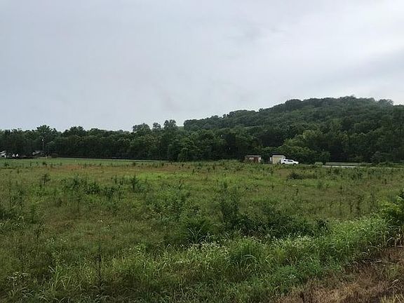 2nd image of 4780 Sparta Park