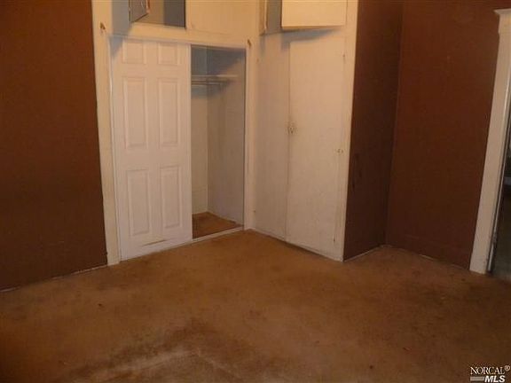 5th image of 1021 York St