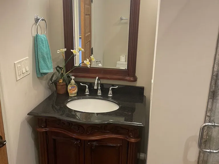 2 Grand Ave #101 — Photo 2