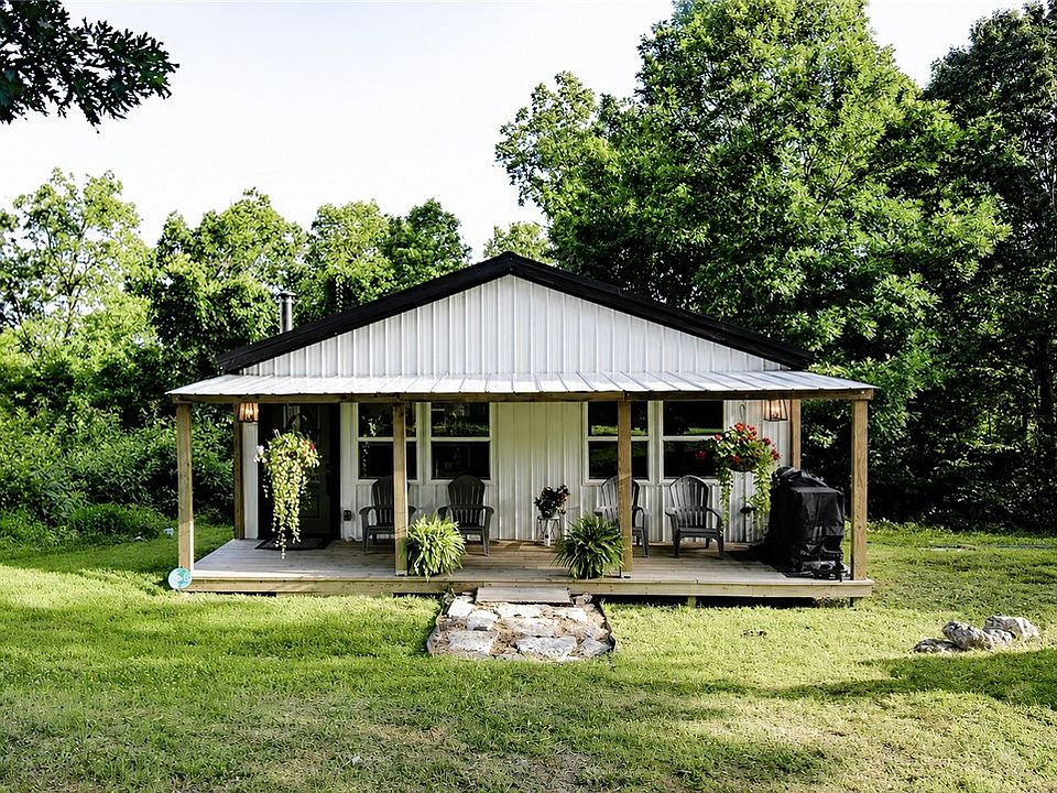 1st image of 2820 County Road 207