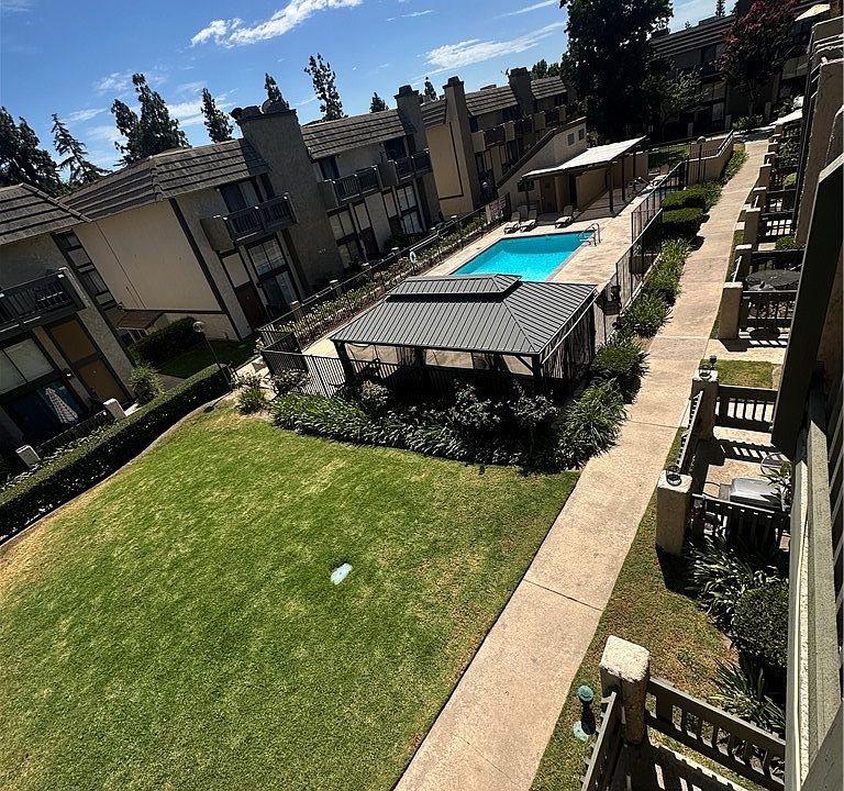 1st image of 1927 Huntington Dr Unit H