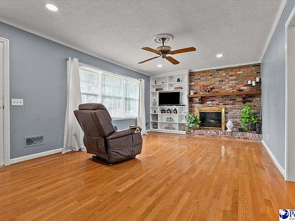 5th image of 2113 S Robeson Ave