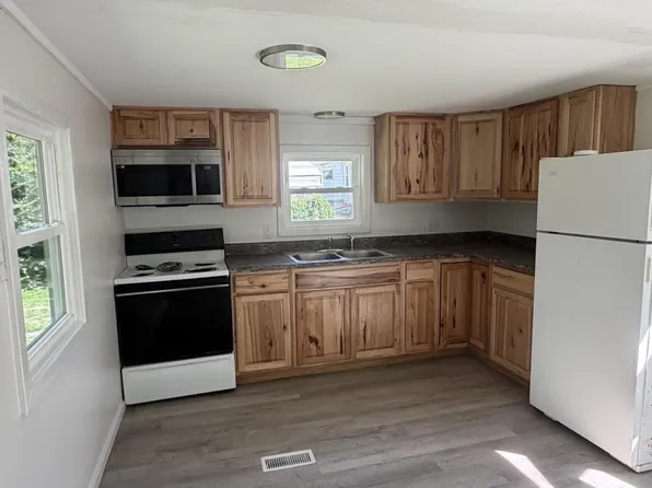 132 Brake Rd #2, Elliston, VA 24087