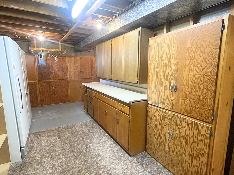 1498 E Pioneer Rd — Photo 22