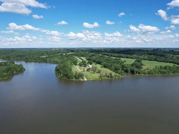 18108 W 210th St, Ridgeway, MO 64481