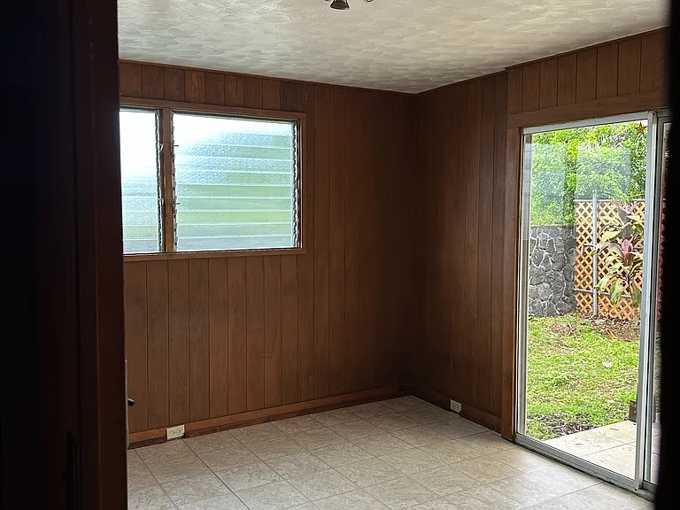 655A Hinano St #1 — Photo 15