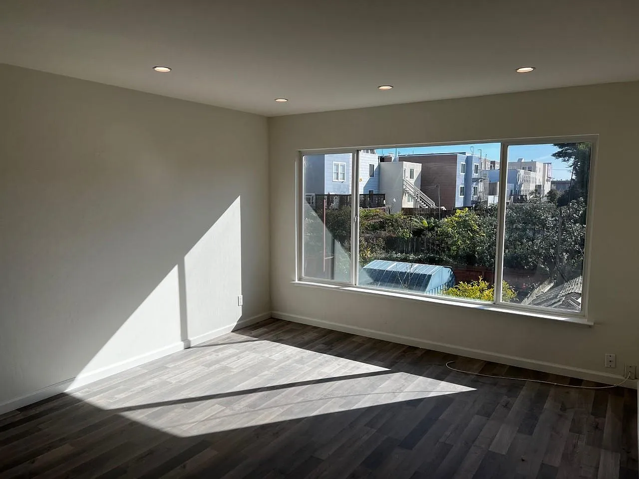 2 bed, 750 sqft, $4,250 — Photo 4