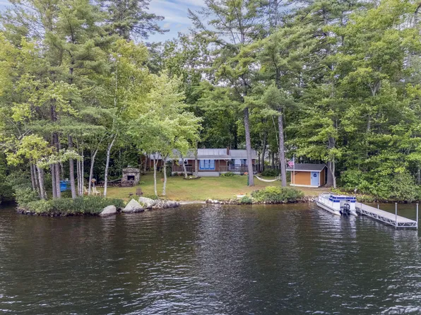 9 Kincaid Lane, Raymond, ME 04071