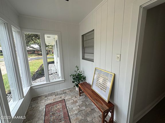 2nd image of 202 White Oak Dr